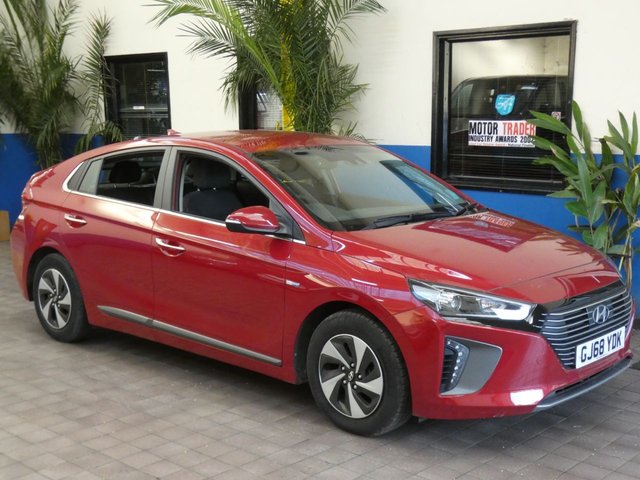 2018 68 Hyundai Ioniq 1.6 PREMIUM 5d 140 BHP