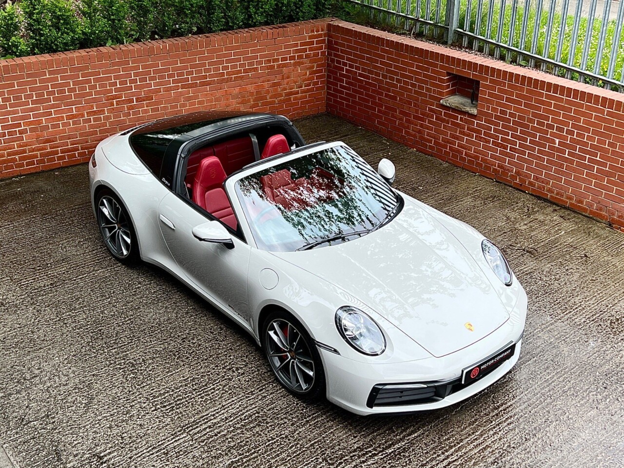 2021 71 PORSCHE 911 3.0T 992 4S Targa PDK 4WD Euro 6 (s/s) 2dr