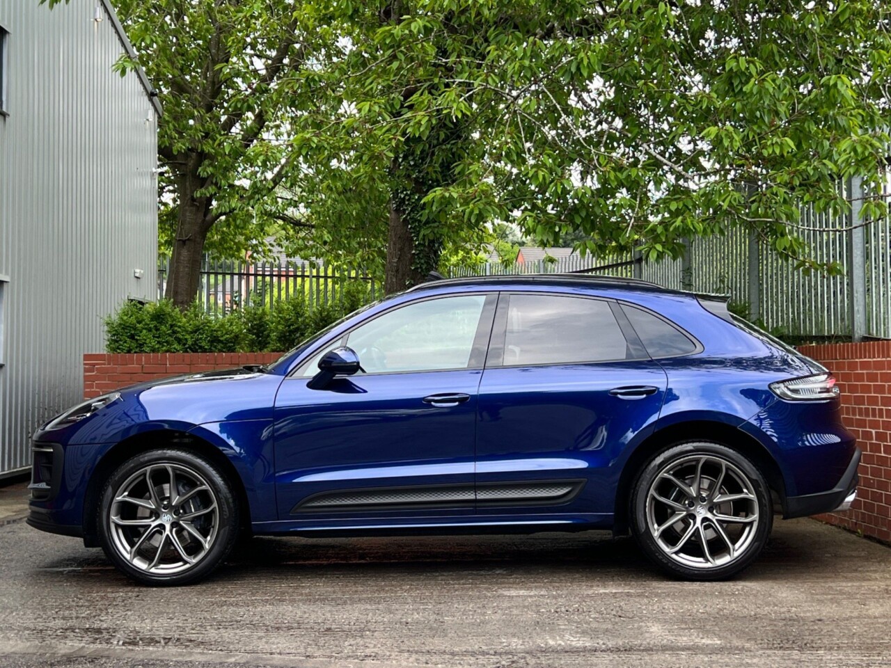 2021 71 PORSCHE MACAN 2.0L PDK 5d 262 BHP