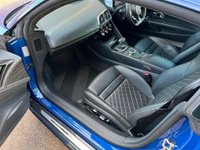 USED 2020 20 AUDI R8 5.2 V10 PERFORMANCE CARBON BLACK QUATTRO 2d 612 BHP 20" VOSSEN WHEELS OPTIONAL