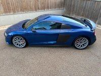 USED 2020 20 AUDI R8 5.2 V10 PERFORMANCE CARBON BLACK QUATTRO 2d 612 BHP 20" VOSSEN WHEELS OPTIONAL