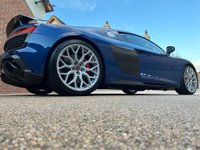 USED 2020 20 AUDI R8 5.2 V10 PERFORMANCE CARBON BLACK QUATTRO 2d 612 BHP 20" VOSSEN WHEELS OPTIONAL