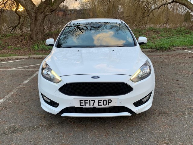 View our FORD FOCUS