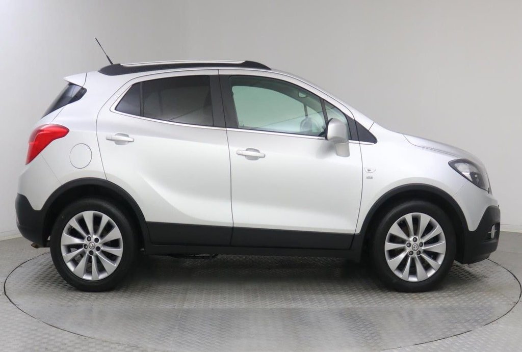 USED 2015 15 VAUXHALL MOKKA 1.6 SE S/S 5d 114 BHP 