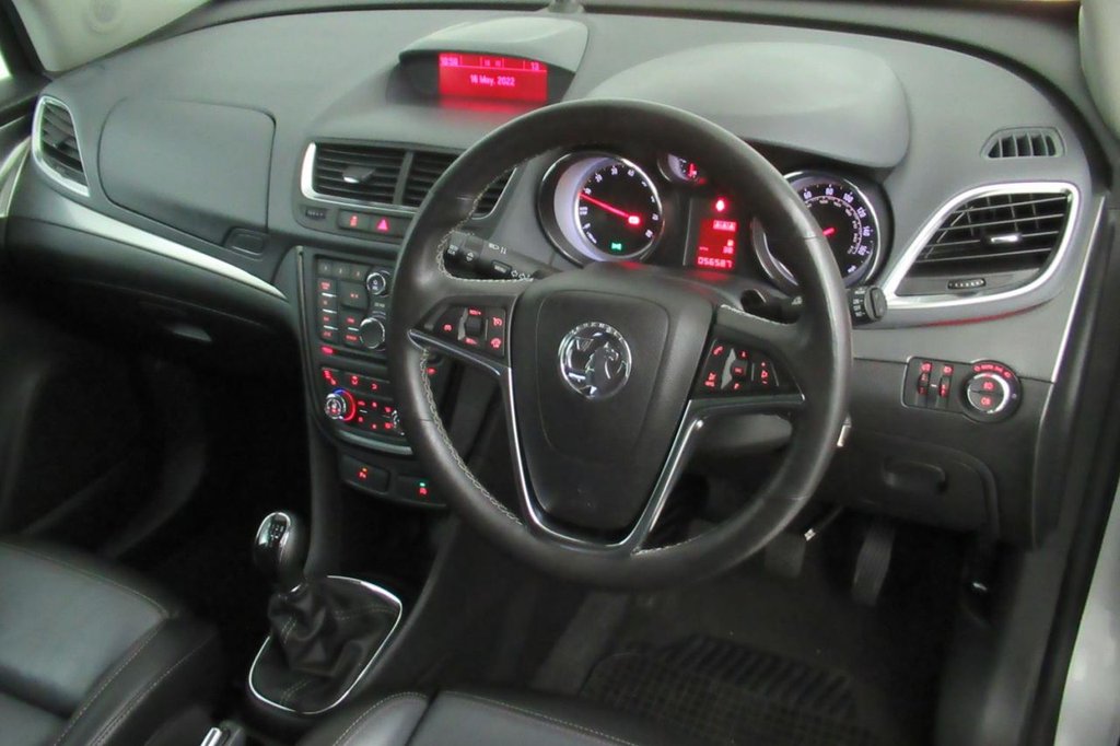 USED 2015 15 VAUXHALL MOKKA 1.6 SE S/S 5d 114 BHP 