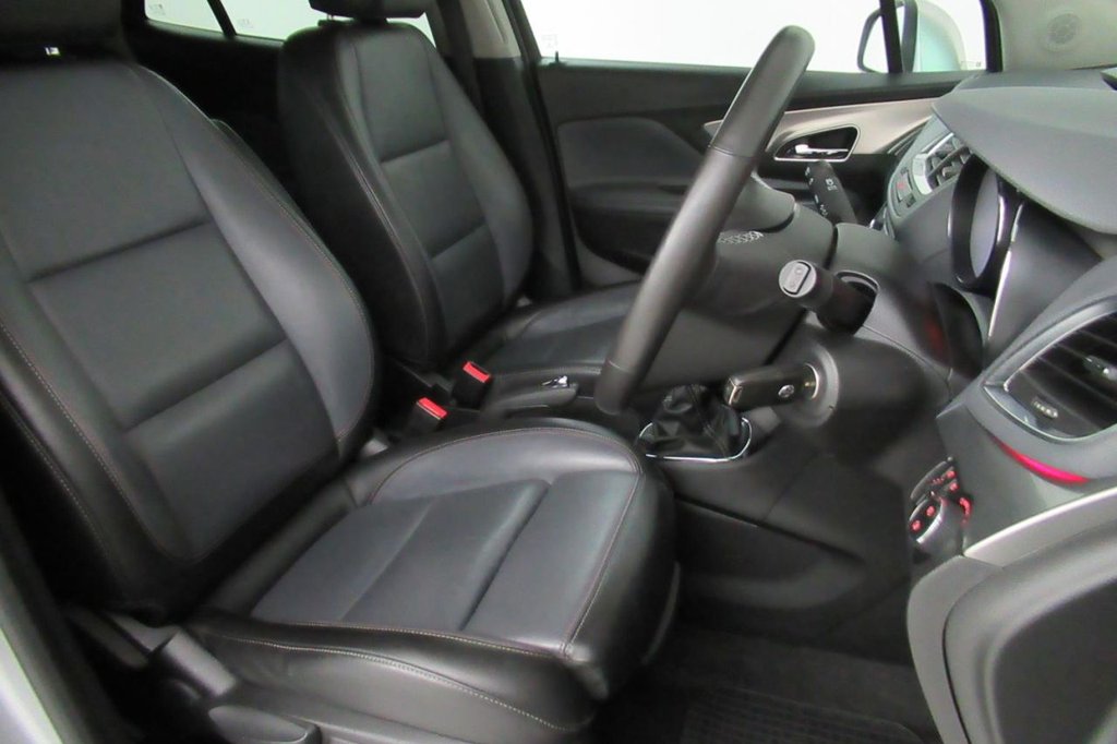 USED 2015 15 VAUXHALL MOKKA 1.6 SE S/S 5d 114 BHP 