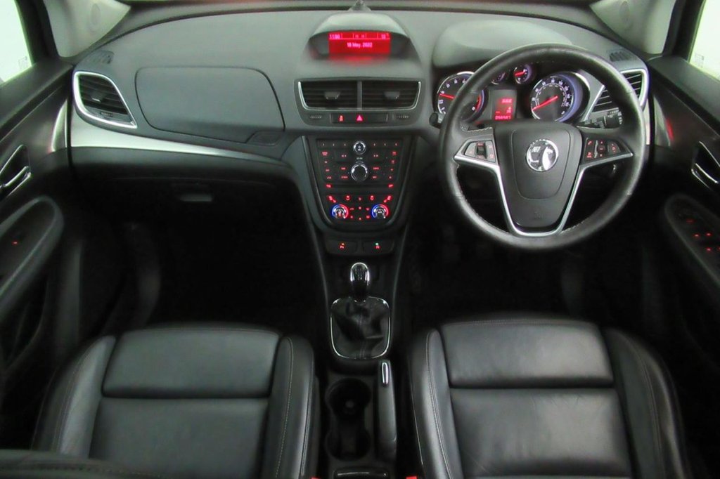 USED 2015 15 VAUXHALL MOKKA 1.6 SE S/S 5d 114 BHP 