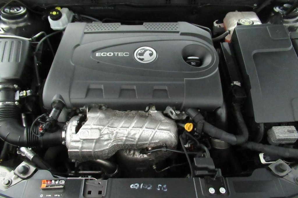 USED 2014 14 VAUXHALL INSIGNIA 2.0 SRI NAV VX-LINE CDTI ECOFLEX S/S 5d 160 BHP 