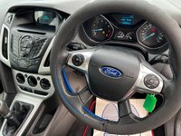 USED 2013 63 FORD FOCUS 1.6 ZETEC 5d 104 BHP 