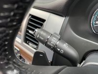 USED 2013 63 JAGUAR XF 3.0 D V6 LUXURY 4d 240 BHP 
