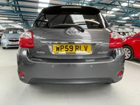 USED 2010 59 TOYOTA AURIS 1.6 SR VALVEMATIC 5d 132 BHP 