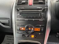 USED 2010 59 TOYOTA AURIS 1.6 SR VALVEMATIC 5d 132 BHP 