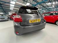USED 2010 59 TOYOTA AURIS 1.6 SR VALVEMATIC 5d 132 BHP 