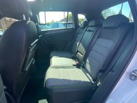 USED 2018 18 VOLKSWAGEN TIGUAN 2.0 R LINE TSI BMT 4MOTION DSG 5d 177 BHP Panoramic Sunroof + Navigation