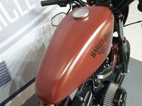 USED 2017 17 HARLEY-DAVIDSON SPORTSTER 883, IRON, MY17 WITH VANCE & HINES EXHAUSTS