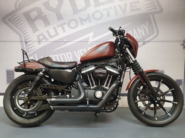 2017 17 Harley-Davidson Sportster 883, IRON, MY17