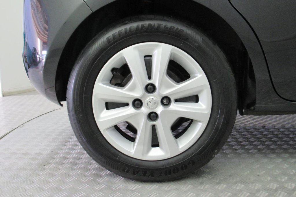 USED 2015 15 VAUXHALL CORSA 1.2 DESIGN CDTI ECOFLEX S/S 5d 74 BHP 
