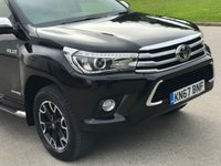 USED 2017 67 TOYOTA HI-LUX 2.4 INVINCIBLE X 4WD D-4D DCB 148 BHP FULL LEATHER + SAT NAV ** NO VAT **