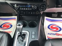 USED 2017 67 TOYOTA HI-LUX 2.4 INVINCIBLE X 4WD D-4D DCB 148 BHP FULL LEATHER + SAT NAV ** NO VAT **