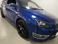 USED 2007 07 FORD FOCUS 2.5 ST-2 3d 225 BHP * 18 INCH ALLOY WHEELS * PRIVACY * AIR CON *