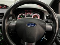 USED 2007 07 FORD FOCUS 2.5 ST-2 3d 225 BHP * 18 INCH ALLOY WHEELS * PRIVACY * AIR CON *