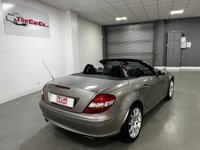 USED 2007 57 MERCEDES-BENZ SLK 3.5 SLK350 2d 269 BHP * CLIMATE * PARKING SENSORS *  NAV * LEATHER * 17" ALLOYS *