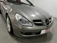 USED 2007 57 MERCEDES-BENZ SLK 3.5 SLK350 2d 269 BHP * CLIMATE * PARKING SENSORS *  NAV * LEATHER * 17" ALLOYS *