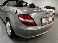 USED 2007 57 MERCEDES-BENZ SLK 3.5 SLK350 2d 269 BHP * CLIMATE * PARKING SENSORS *  NAV * LEATHER * 17" ALLOYS *