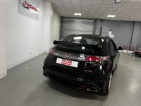 USED 2009 09 HONDA CIVIC 2.0 I-VTEC TYPE-R GT 3d 198 BHP * CLIMATE * 18 INCH ALLOYS * ONLY 25K MILES * 1 OWNER FROM NEW *