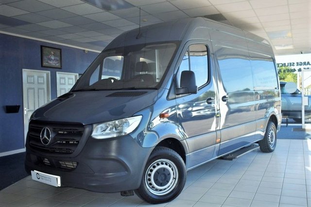 2018 68 Mercedes-Benz Sprinter 2.1 314 CDI 141 BHP L2 H2 LOW MILES  AIR-CON WALK THROUGH BULKHEAD 