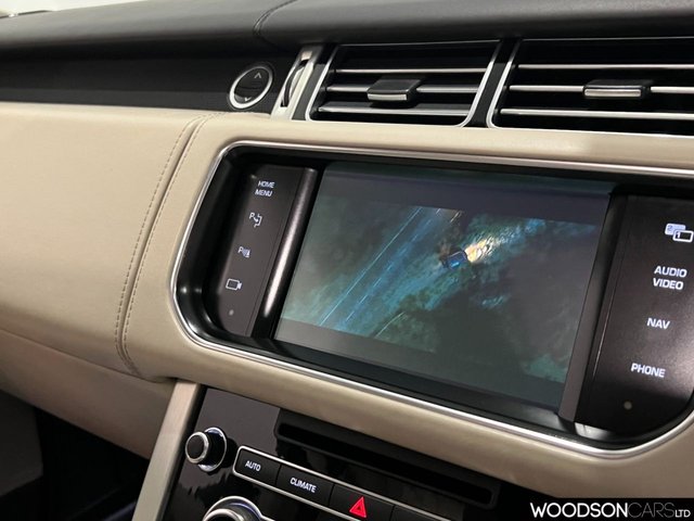 View our LAND ROVER RANGE ROVER