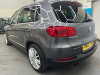USED 2012 12 VOLKSWAGEN TIGUAN 2.0 SPORT TDI BLUEMOTION TECHNOLOGY 4MOTION DSG 5d 138 BHP Over &pound;5k Extras,DAB,Bluetooth