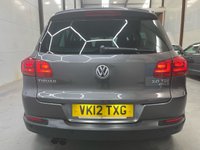 USED 2012 12 VOLKSWAGEN TIGUAN 2.0 SPORT TDI BLUEMOTION TECHNOLOGY 4MOTION DSG 5d 138 BHP Over &pound;5k Extras,DAB,Bluetooth