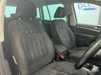 USED 2012 12 VOLKSWAGEN TIGUAN 2.0 SPORT TDI BLUEMOTION TECHNOLOGY 4MOTION DSG 5d 138 BHP Over &pound;5k Extras,DAB,Bluetooth