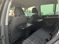 USED 2012 12 VOLKSWAGEN TIGUAN 2.0 SPORT TDI BLUEMOTION TECHNOLOGY 4MOTION DSG 5d 138 BHP Over &pound;5k Extras,DAB,Bluetooth