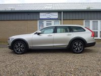 USED 2017 67 VOLVO V90 2.0 D5 POWERPULSE CROSS COUNTRY PRO AWD 5d 231 BHP www.suffolkcarcentre.co.uk - Located at Reydon