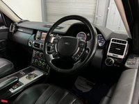 USED 2012 12 LAND ROVER RANGE ROVER 4.4 TDV8 WESTMINSTER 5d 313 BHP * SUNROOF * PARK SENSORS * CRUISE * CLIMATE * NAV * HEATED LEATHER SEATS * 19" ALLOYS *