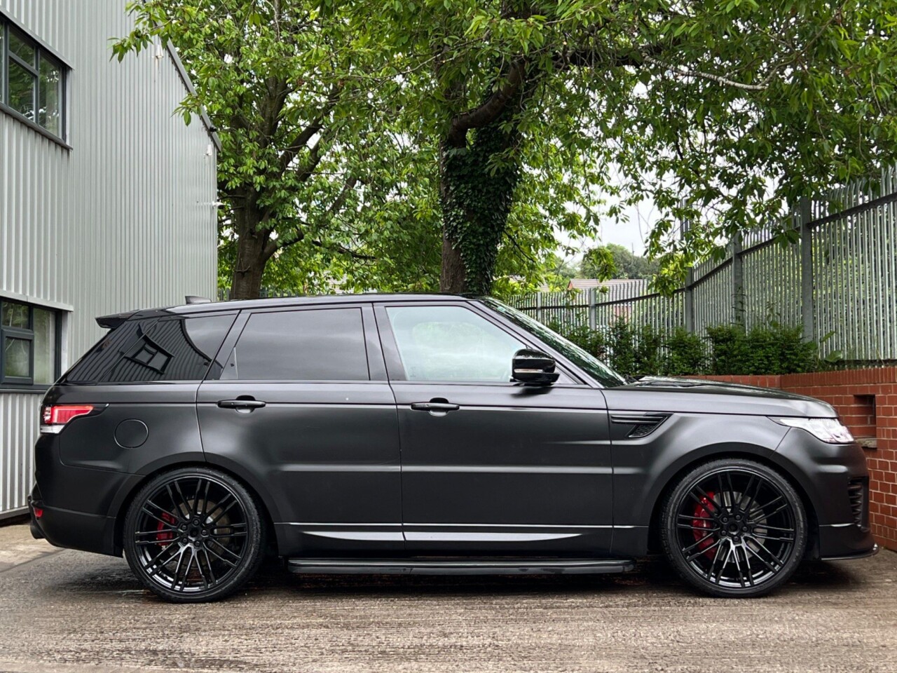 2017 F LAND ROVER RANGE ROVER SPORT 3.0L SDV6 HSE 5d AUTO 306 BHP