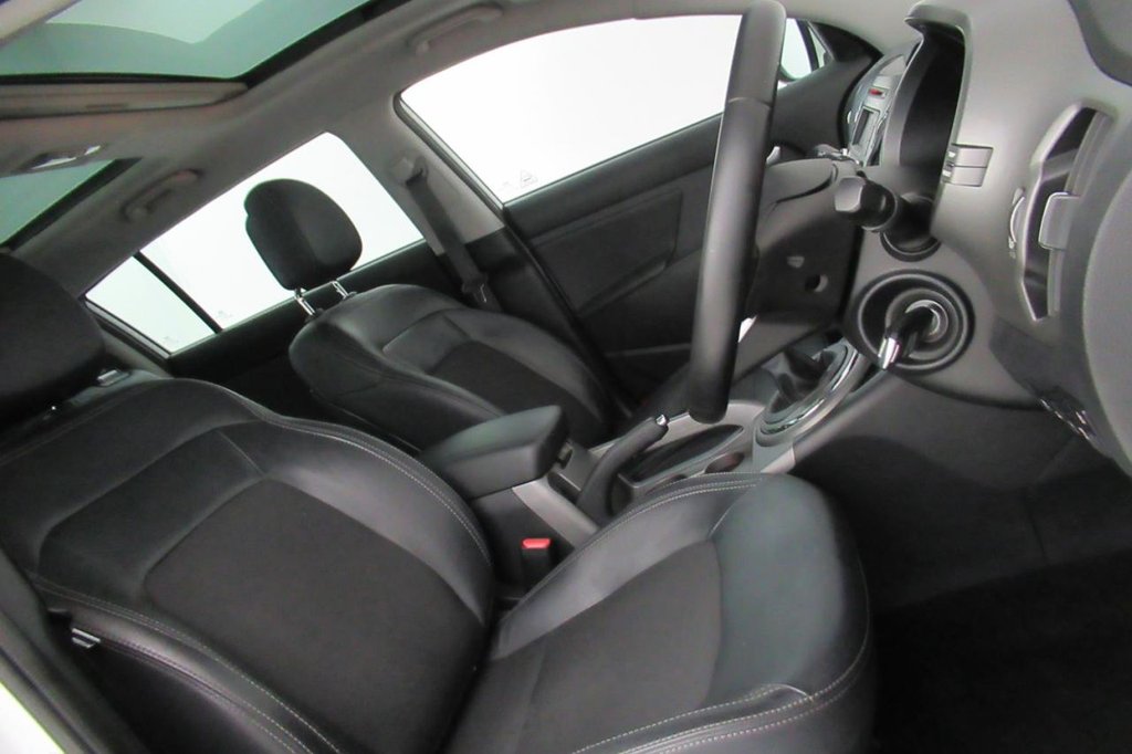 USED 2014 14 KIA SPORTAGE 1.7 CRDI 2 ISG 5d 114 BHP 