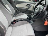 USED 2017 17 VOLKSWAGEN POLO 1.0 BEATS 5d 74 BHP 1 OWNER + FULL SERVICE HISTORY + 1 YEAR MOT AND BREAKDOWN COVER