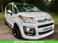 USED 2013 62 CITROEN C3 PICASSO 1.4 SELECTION 5d 94 BHP ONLY 32,000 MILES//1 RETIRED FROM DRIVING OWNER//ALLOYS/AIRCON//ALPINE WHITE//STUNNING CONDITION//X8 CITROEN DEALER SERVICE STAMPS//X2 NEW FRONT TYRES 94 BHP ONLY 32,000 MILES//1 RETIRED FROM DRIVING OWNER//ALLOYS/AIRCON//ALPINE WHITE//STUNNING CONDITION//X8 CITROEN DEALER SERVICE STAMPS\PANORAMIC SUNROOF