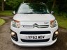 USED 2013 62 CITROEN C3 PICASSO 1.4 SELECTION 5d 94 BHP ONLY 32,000 MILES//1 RETIRED FROM DRIVING OWNER//ALLOYS/AIRCON//ALPINE WHITE//STUNNING CONDITION//X8 CITROEN DEALER SERVICE STAMPS//X2 NEW FRONT TYRES 94 BHP ONLY 32,000 MILES//1 RETIRED FROM DRIVING OWNER//ALLOYS/AIRCON//ALPINE WHITE//STUNNING CONDITION//X8 CITROEN DEALER SERVICE STAMPS\PANORAMIC SUNROOF