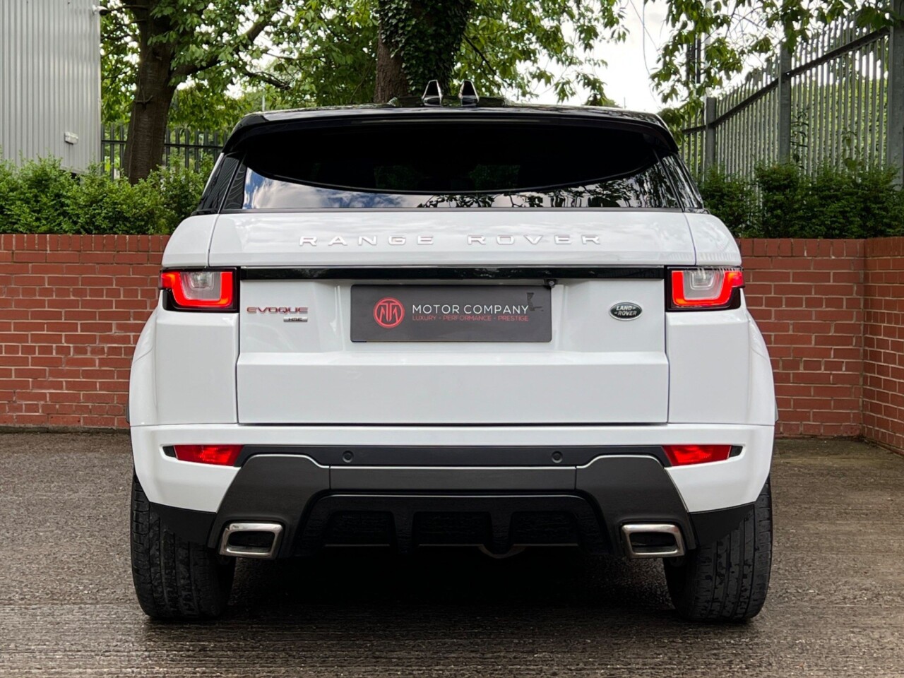 2018 67 LAND ROVER RANGE ROVER EVOQUE 2.0L TD4 HSE DYNAMIC 5d AUTO 177 BHP