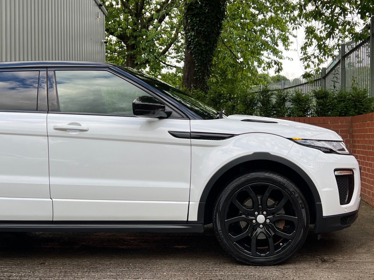2018 67 LAND ROVER RANGE ROVER EVOQUE 2.0L TD4 HSE DYNAMIC 5d AUTO 177 BHP