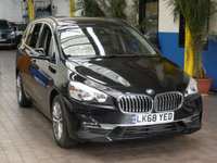 USED 2018 68 BMW 2 SERIES 2.0 220D XDRIVE LUXURY GRAN TOURER 5d 188 BHP 7 SEATS SAT NAV LEATHER PARKING SENSORS