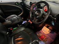 USED 2013 13 MINI COUNTRYMAN 2.0 COOPER D ALL4 5d 110 BHP * CRUISE * HEATED FRONT SEATS * PAN ROOF * PARKING SENSORS *