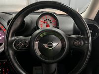 USED 2013 13 MINI COUNTRYMAN 2.0 COOPER D ALL4 5d 110 BHP * CRUISE * HEATED FRONT SEATS * PAN ROOF * PARKING SENSORS *