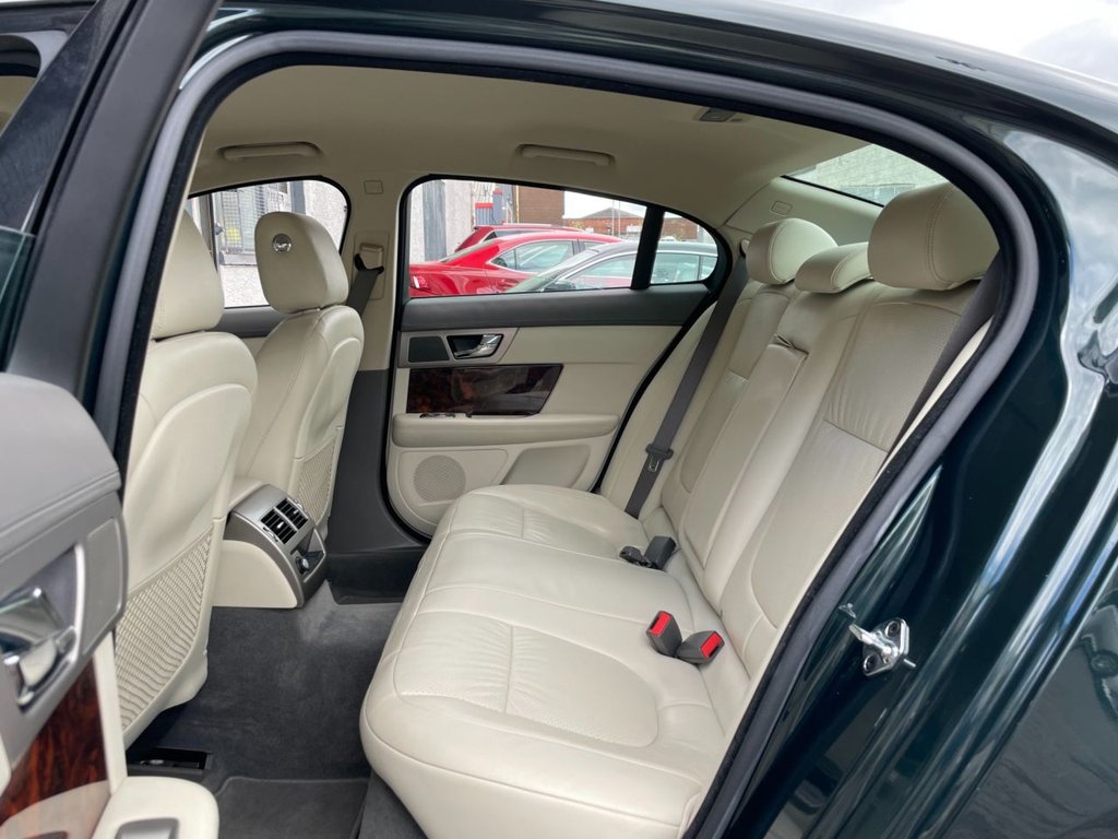 USED 2010 60 JAGUAR XF 3.0 V6 PREMIUM LUXURY 4d 240 BHP 