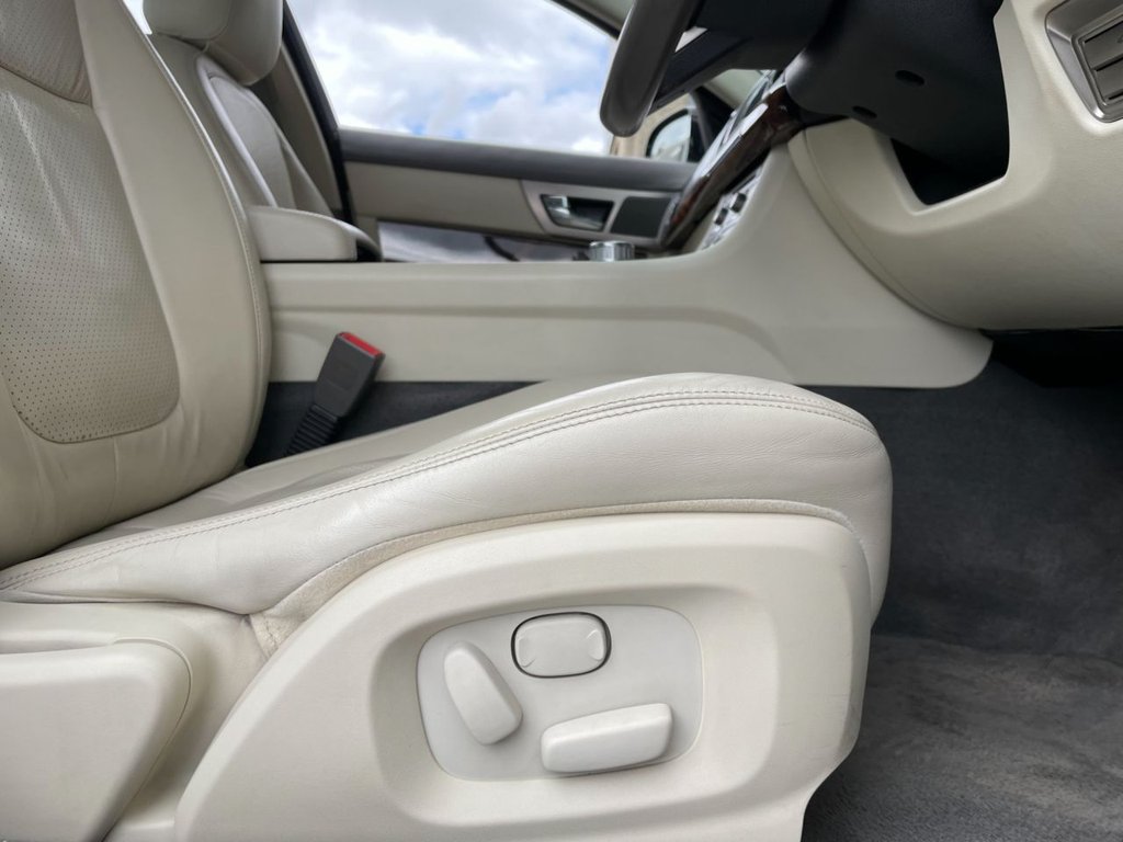 USED 2010 60 JAGUAR XF 3.0 V6 PREMIUM LUXURY 4d 240 BHP 