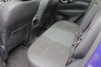 USED 2017 17 NISSAN QASHQAI 1.2 N-VISION DIG-T XTRONIC 5d 113 BHP Fabulous condition...5 Nissan Services, Navigation, Heated Seats, Bluetooth, 360' Cameras...